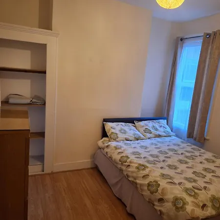 Brooke Apartamento
